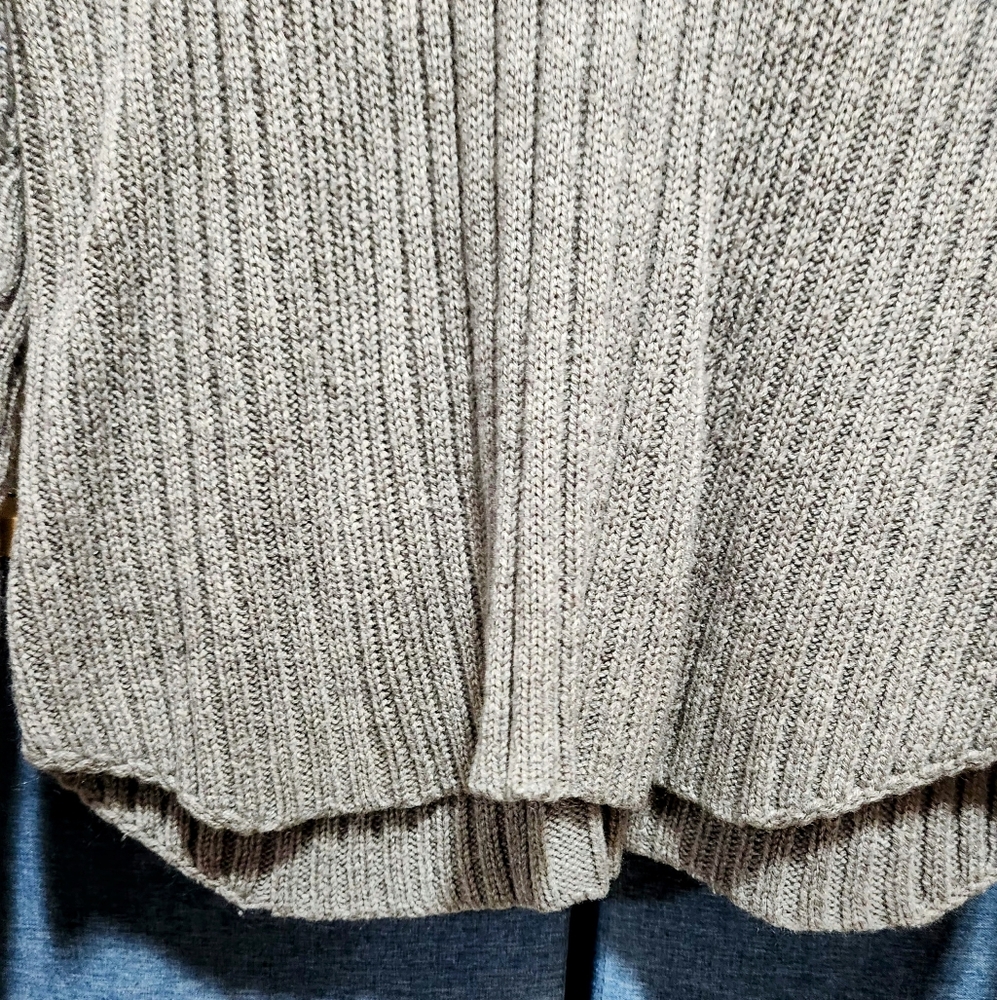 Gray Turtle Neck Ribbed Women's Sweater - Picture 4 of 6